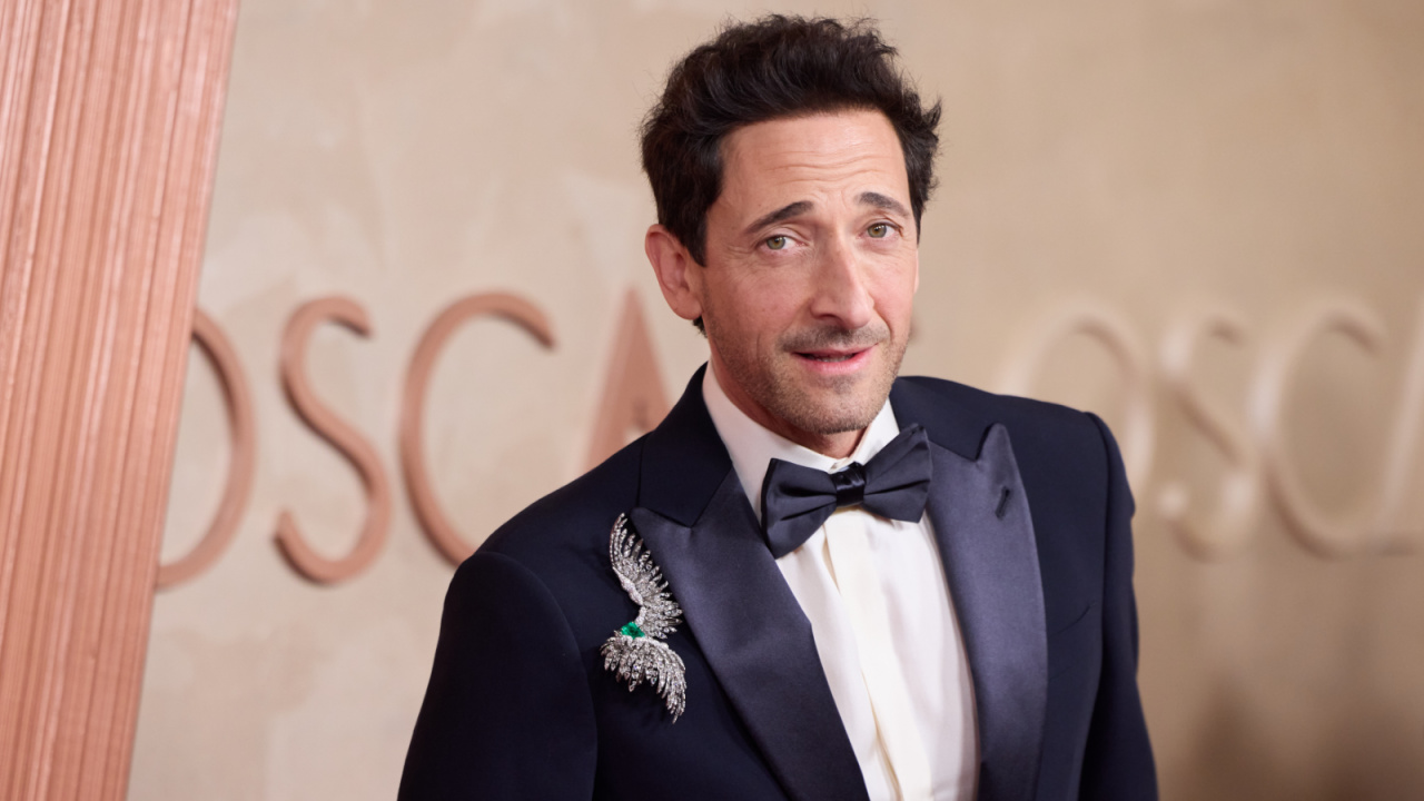 Adrien Brody arrives on the red carpet of the 97th Oscars® at the Dolby® Theatre at Ovation Hollywood on Sunday, March 2, 2025. Credit/Provider: Etienne Laurent / The Academy. Copyright: ©A.M.P.A.S.