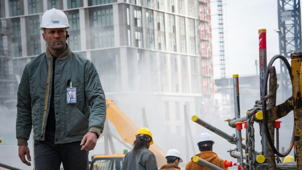 Jason Statham as Levon Cade in director David Ayer's 'A Working Man'. An Amazon MGM Studios film. Photo Credit: Dan Smith © 2025 Amazon Content Services LLC. All Rights Reserved.