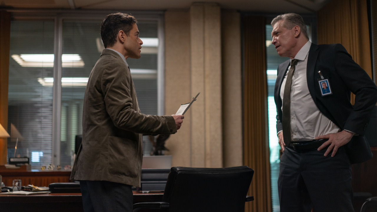 (L to R) Rami Malek as Heller and Holt McCallany as Moore in 20th Century Studios' 'The Amateur'. Photo by Jonathan Olley. © 2024 20th Century Studios. All Rights Reserved.