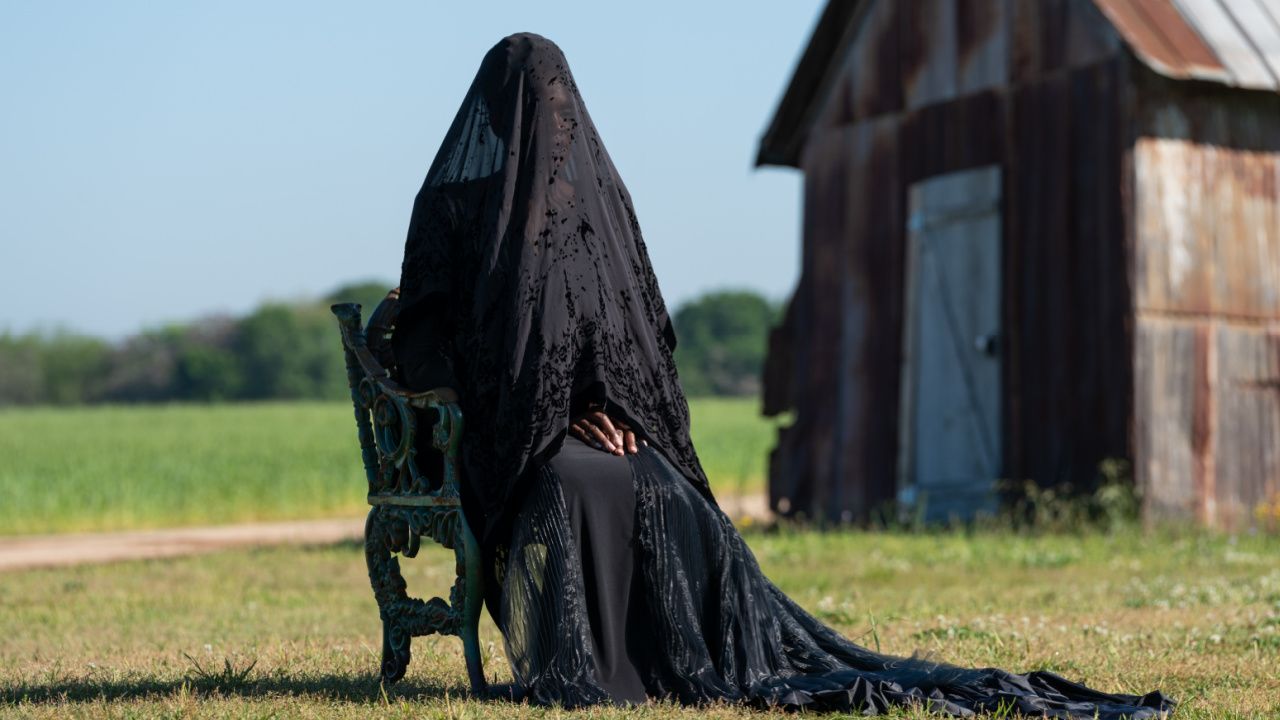 Okwui Okpokwasili as the Woman in 'The Woman in the Yard', directed by Jaume Collet-Serra. Photo: Universal Pictures.