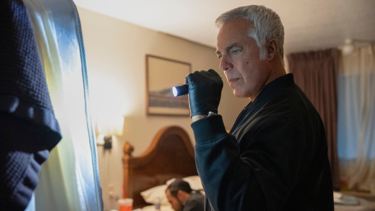 (L to R) Maurice ‘Mo” Bassi (Stephen A. Chang) and Harry Bosch (Titus Welliver) in 'Bosch: Legacy' season 3. Photo Credit: Greg Gayne/Prime. Copyright: © Amazon Content Services LLC.