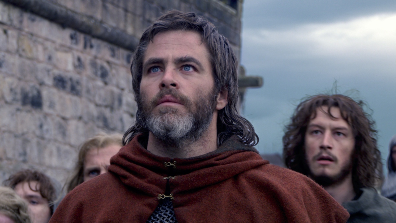 Chris Pine as Robert Bruce, Earl of Carrick in Outlaw King. Credit: Netflix