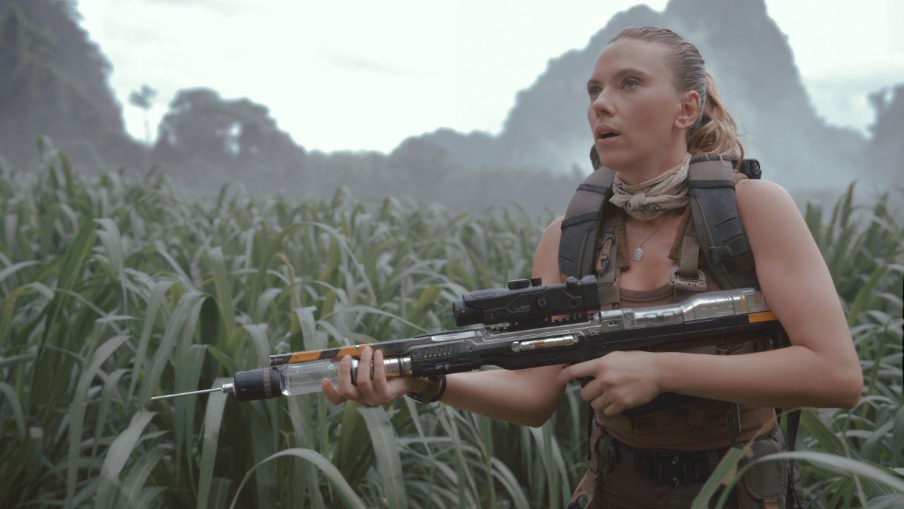 Scarlett Johansson as skilled covert operations expert Zora Bennett in 'Jurassic World Rebirth', directed by Gareth Edwards. Photo: Universal Pictures.