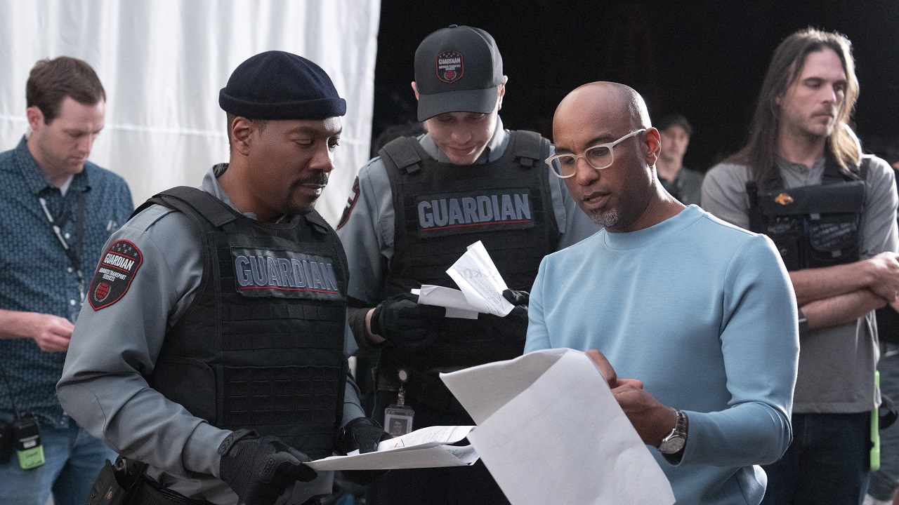 (L to R) Eddie Murphy, Pete Davidson, director Tim Story on the set of 'The Pickup'. Photo: Prime Video