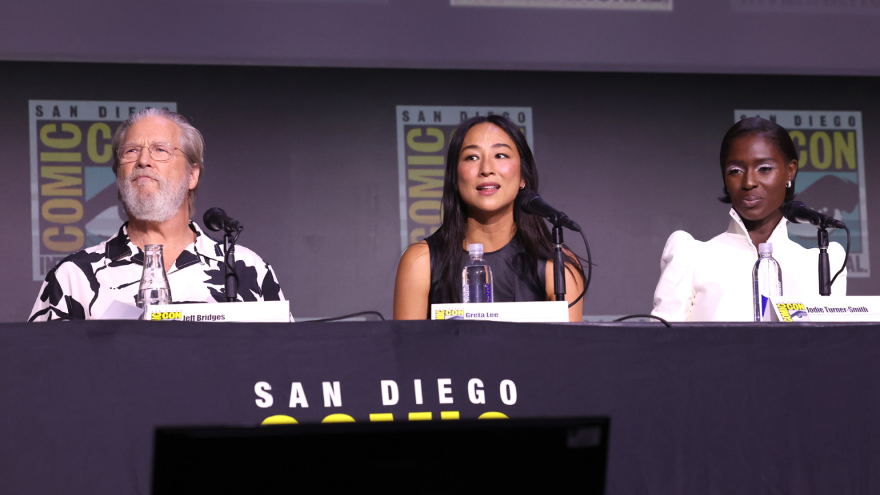 (L to R) Jeff Bridges, Greta Lee and Jodie Turner-Smith at the 2025 San Diego Comic-Con Hall H Panel for 'TRON: Ares'. Photo: Disney.