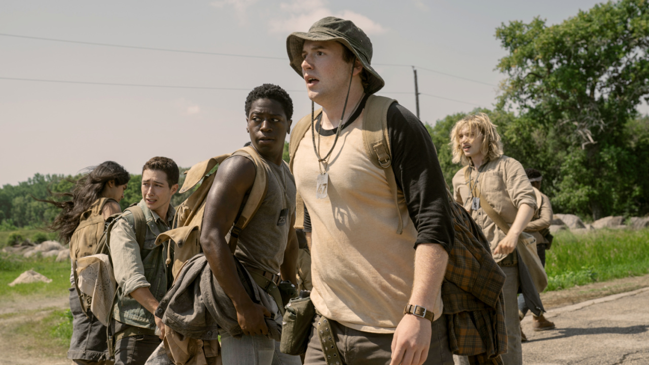(L to R) Joshua Odjick as Parker, Jordan Gonzalez as Harkness, David Jonsson as McVries, Cooper Hoffman as Garraty, and Charlie Plummer as Barkovitch in 'The Long Walk'. Photo Credit: Murray Close/Lionsgate.