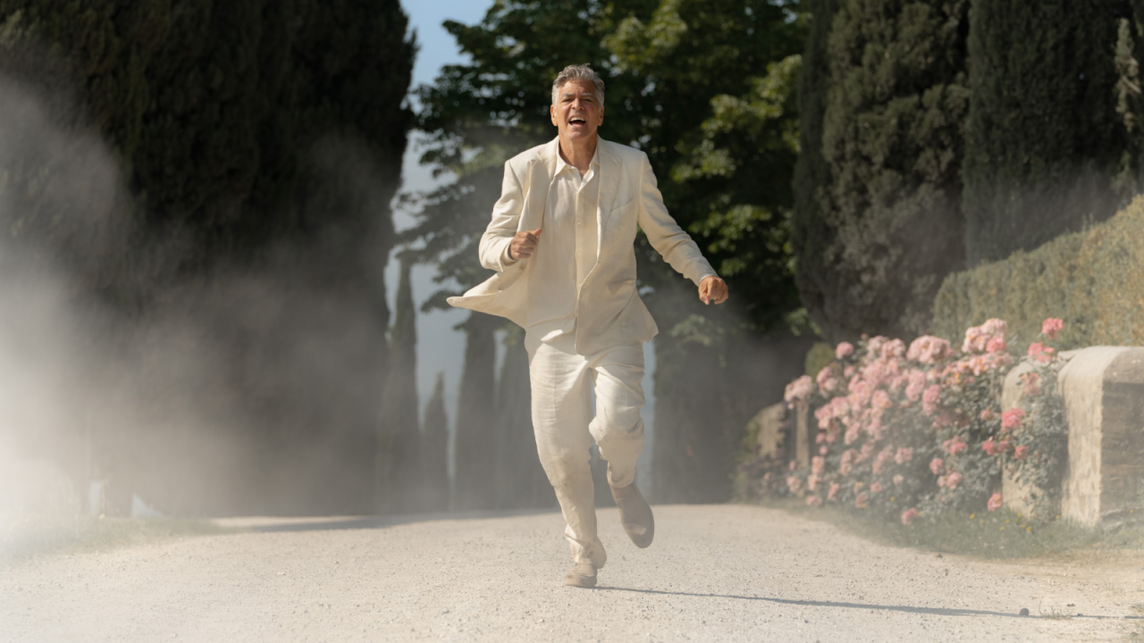 George Clooney as Jay Kelly in 'Jay Kelly'. Cr. Peter Mountain/Netflix © 2025.