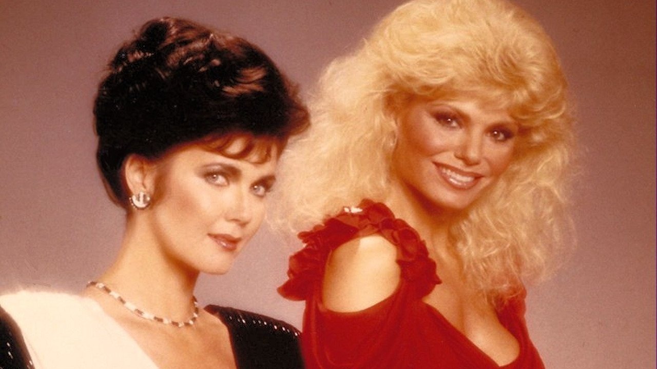 (L to R) Lynda Carter and Loni Anderson in 'Partners in Crime'. Photo: NBC.