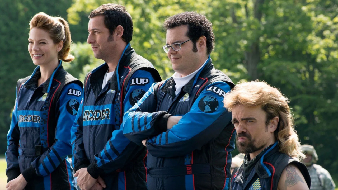 (L to R) Michelle Monaghan, Adam Sandler, Josh Gad, and Peter Dinklage in 'Pixels'. Photo: Sony Pictures Releasing.
