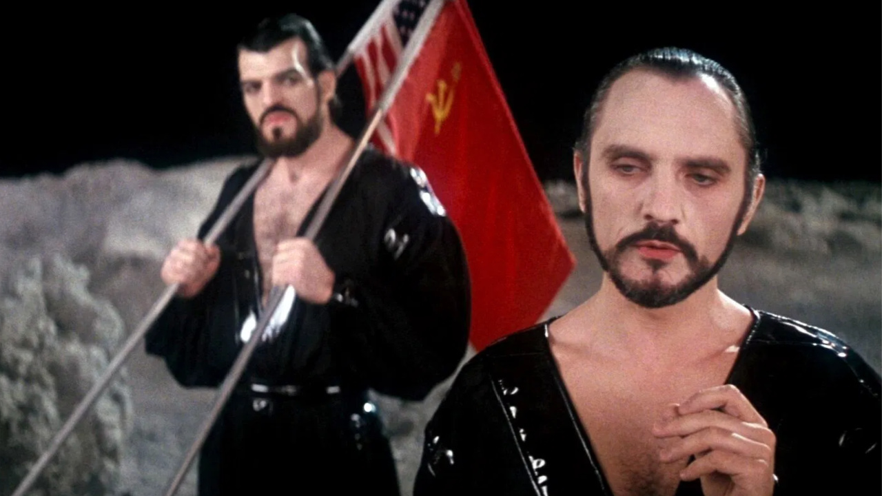 (L to R) Jack O'Halloran and Terence Stamp in 'Superman II'. Photo: Warner Bros.