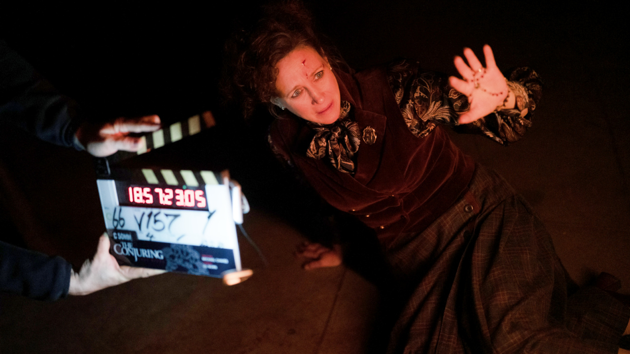 Vera Farmiga as Lorraine Warren in New Line Cinema’s 'The Conjuring: Last Rites,' a Warner Bros. Pictures release. Photo: Giles Keyte. Copyright: © 2025 Warner Bros. Entertainment Inc. All Rights Reserved.