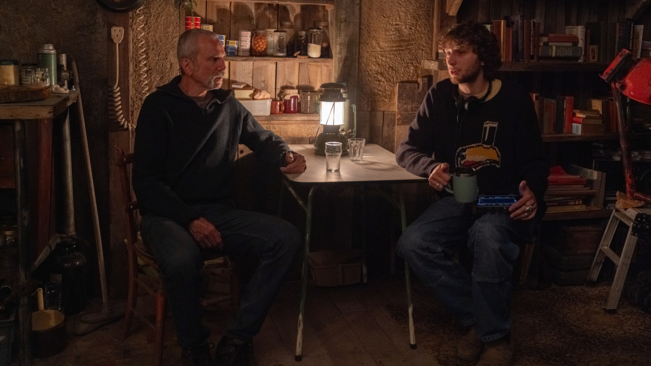 (L to R) Actor Daniel Day-Lewis and director Ronan Day-Lewis on the set of 'Anemone', a Focus Features release. Credit: Maria Lax / Focus Features © 2025 Focus Features, LLC. All Rights Reserved.