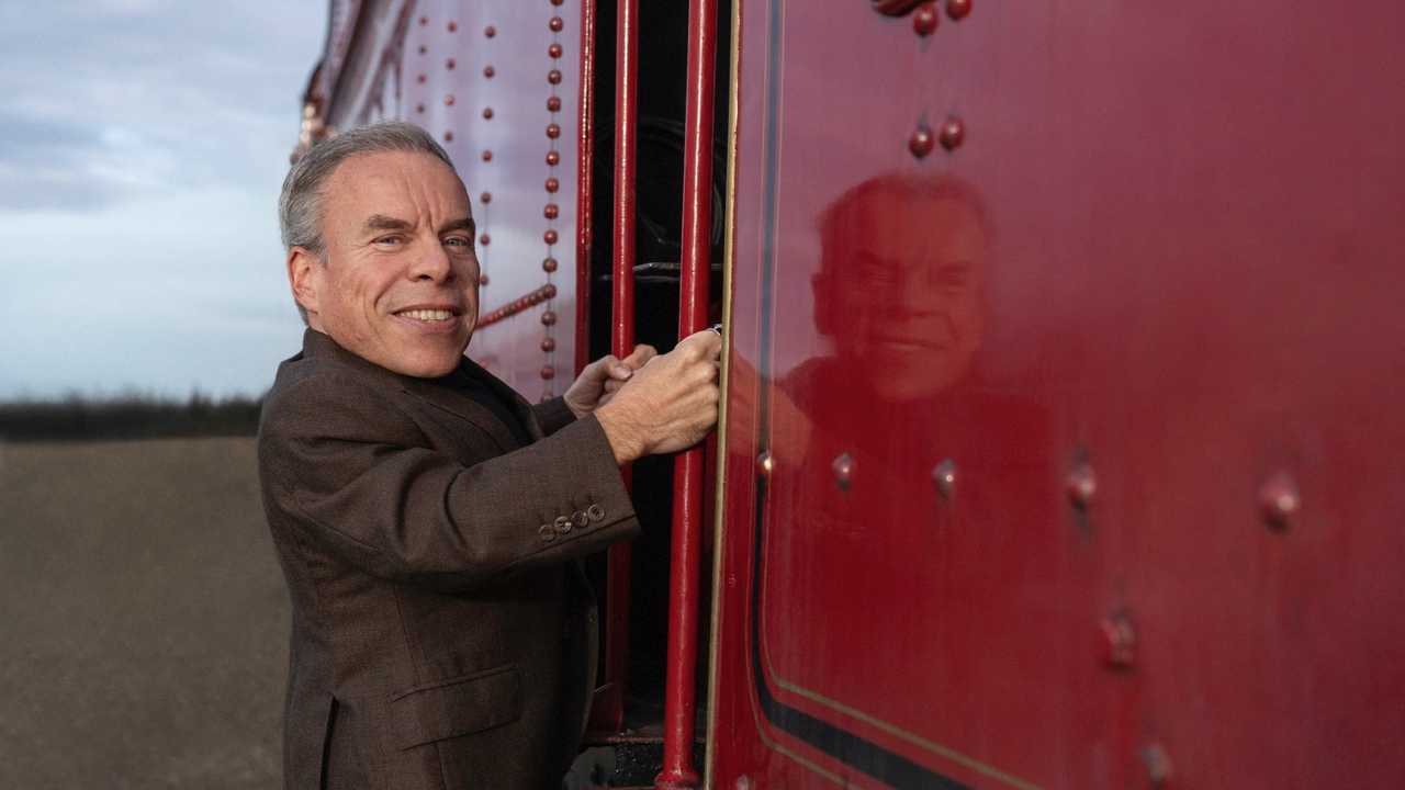 Warwick Davis Returning for ‘Harry Potter’ TV Series