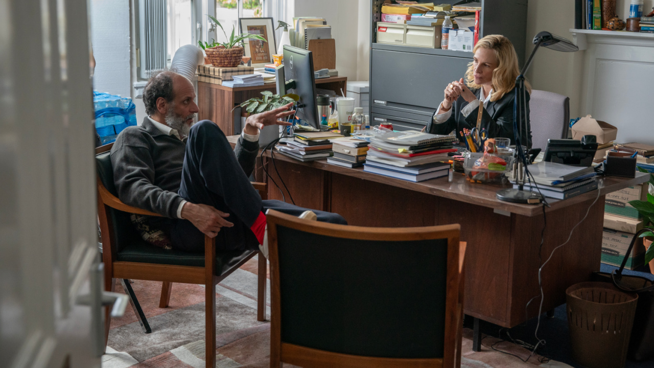 (L to R) Director Luca Guadagnino and actor Julia Roberts on the set of 'After the Hunt', from Amazon MGM Studios. Photo Credit: Yannis Drakoulidis. © 2025 Amazon Content Services LLC. All Rights Reserved.