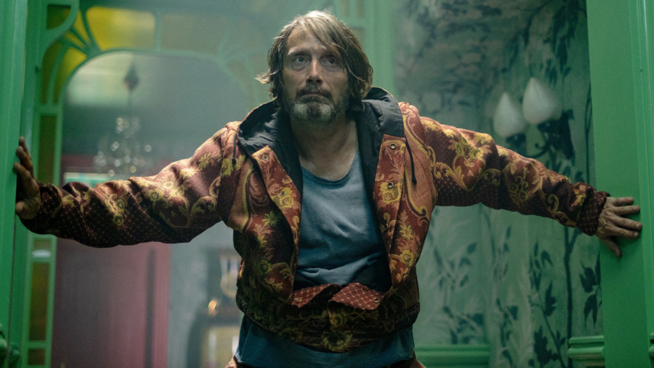 Mads Mikkelsen in 'Dust Bunny'. Photo: Lionsgate and Roadside Attractions.