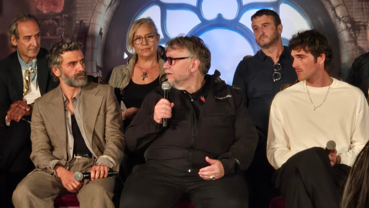 Back row (L to R): Alexandre Desplat (composer), Tamara Deverill (production designer), and Mike Hill (prosthetic makeup artist). Front Row (L to R) Oscar Isaac, Guillermo del Toro, and Jacob Elordi, at the 'Frankenstein' press conference. Photo: Don Kaye.