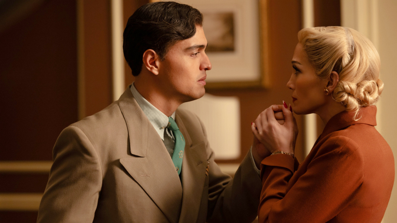 (L to R) Tonatiuh and Jennifer Lopez in 'Kiss of the Spider Woman'. Courtesy of Roadside Attractions.