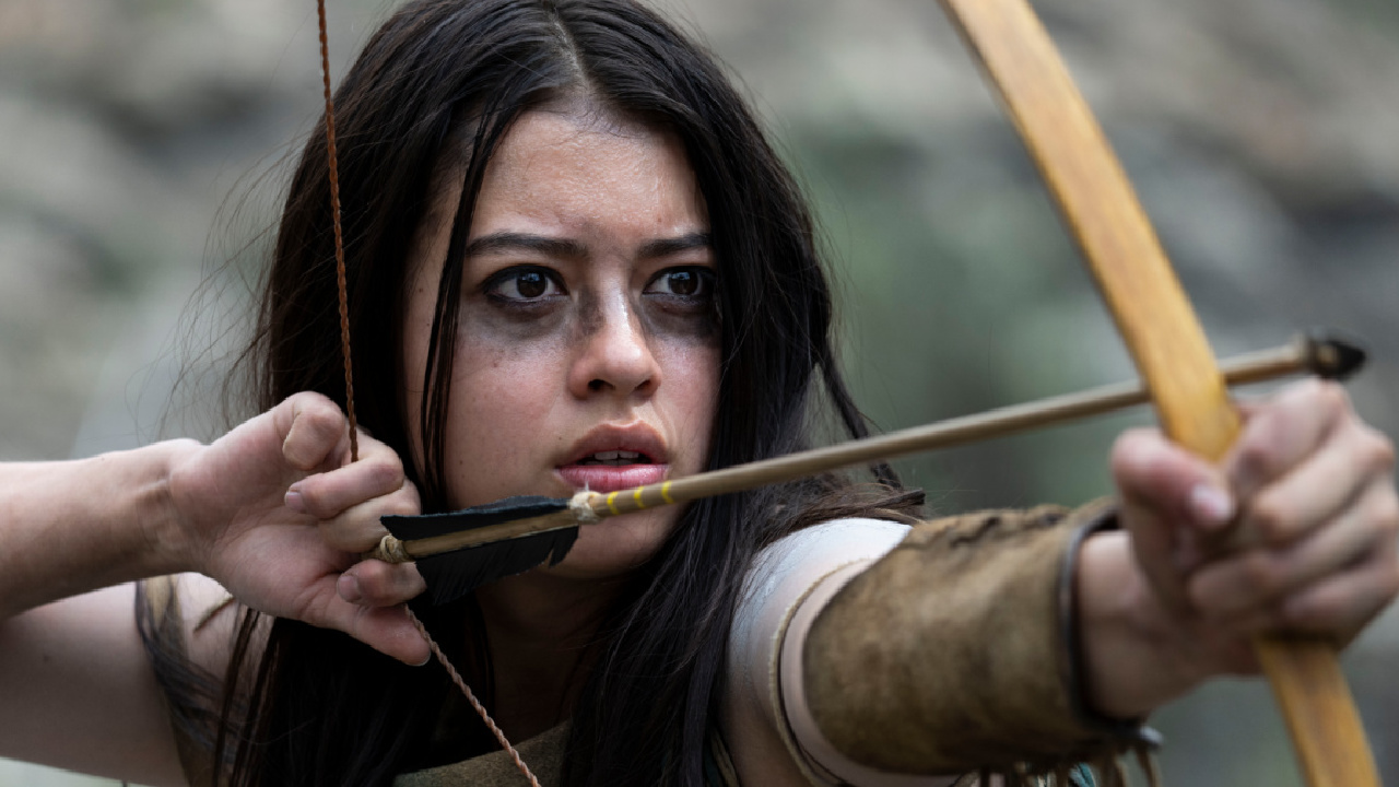 Amber Midthunder as Naru in 20th Century Studios' 'Prey,' exclusively on Hulu. Photo by David Bukach. © 2022 20th Century Studios. All Rights Reserved.