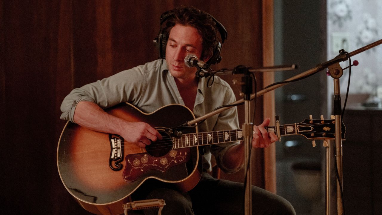 Jeremy Allen White as Bruce Springsteen in 20th Century Studios' 'Springsteen: Deliver Me From Nowhere'. Photo by Macall Polay. © 2025 20th Century Studios. All Rights Reserved.