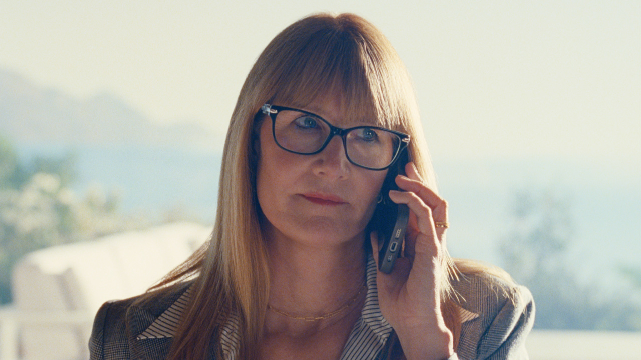 Laura Dern as Liz in 'Jay Kelly'. Cr. Netflix © 2025.