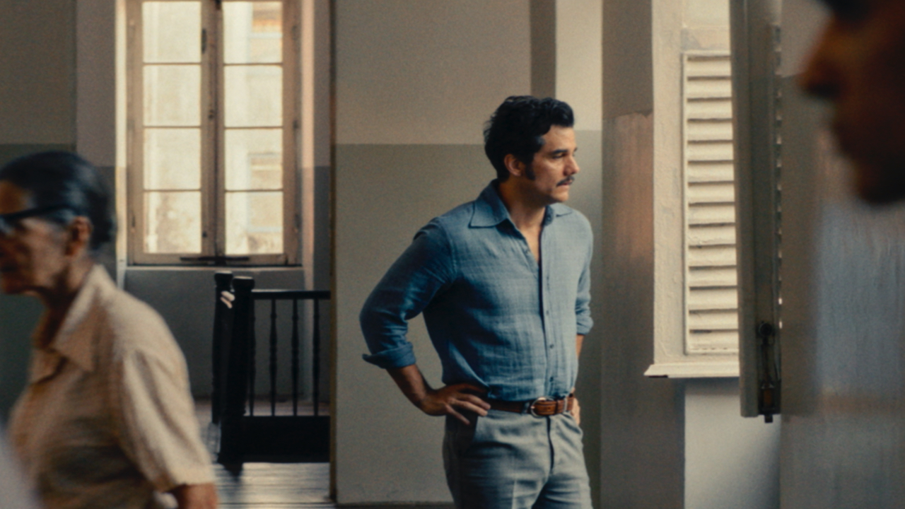 Wagner Moura in 'The Secret Agent.' Photo: Neon.