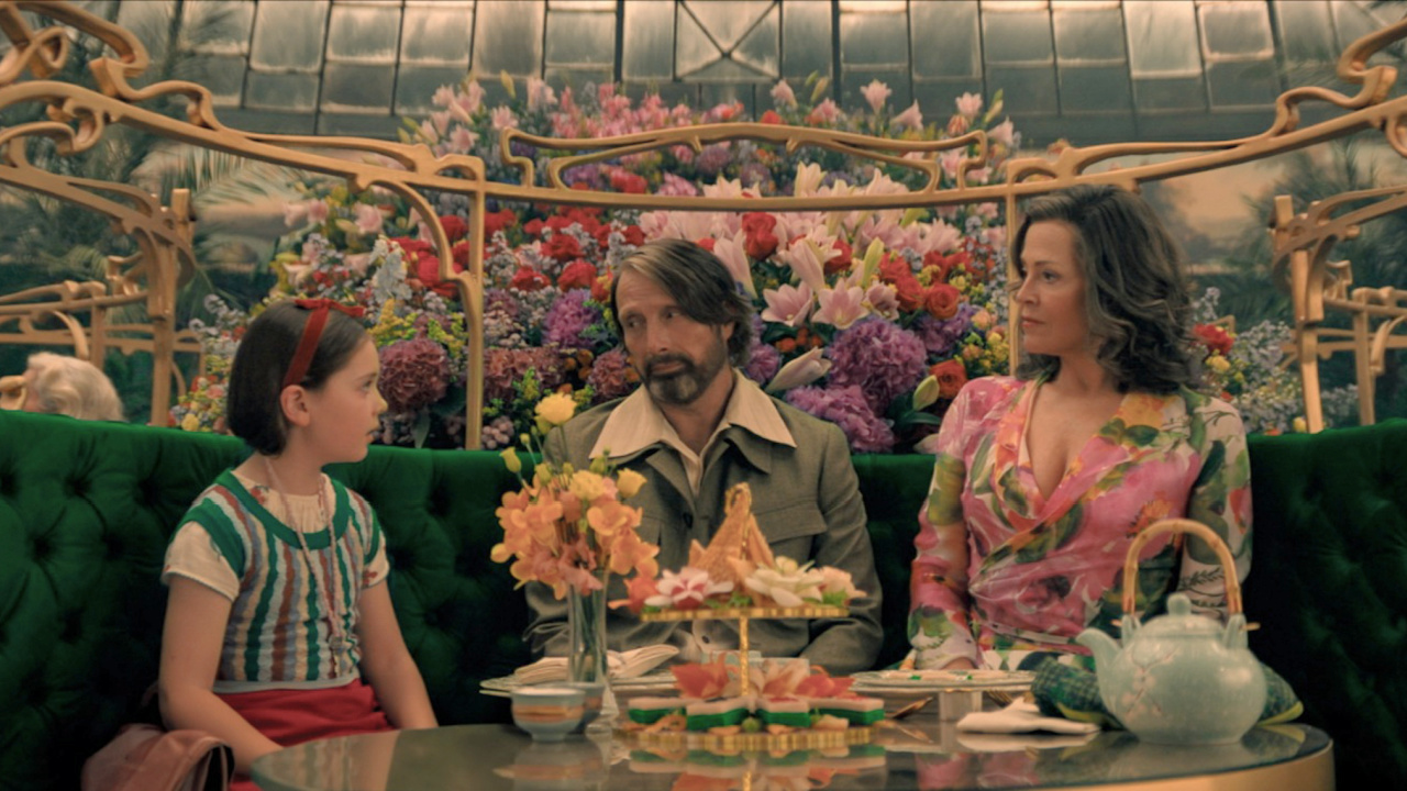 (L to R) Mads Mikkelsen, Sophie Sloan and Sigourney Weaver in 'Dust Bunny'. Courtesy of Roadside Attractions.