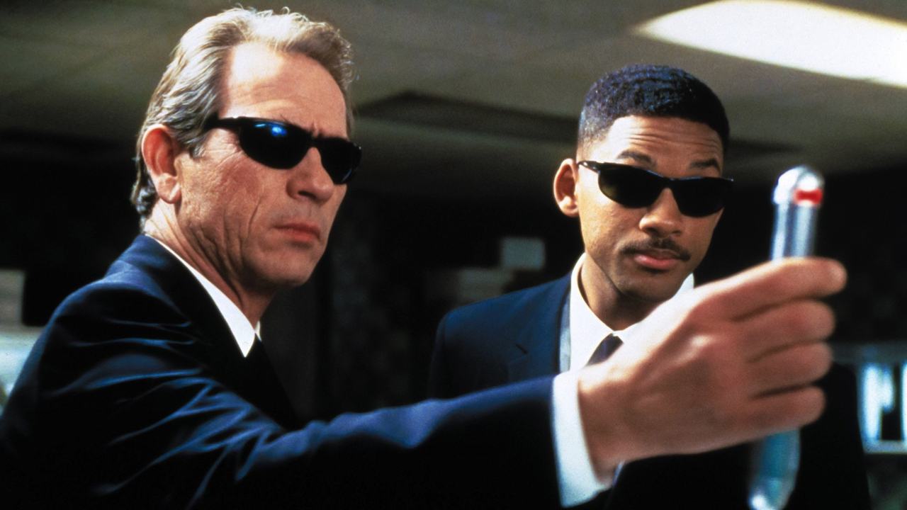 (L to R): Tommy Lee Jones and Will Smith in 'Men in Black.' Photo: Sony Pictures.