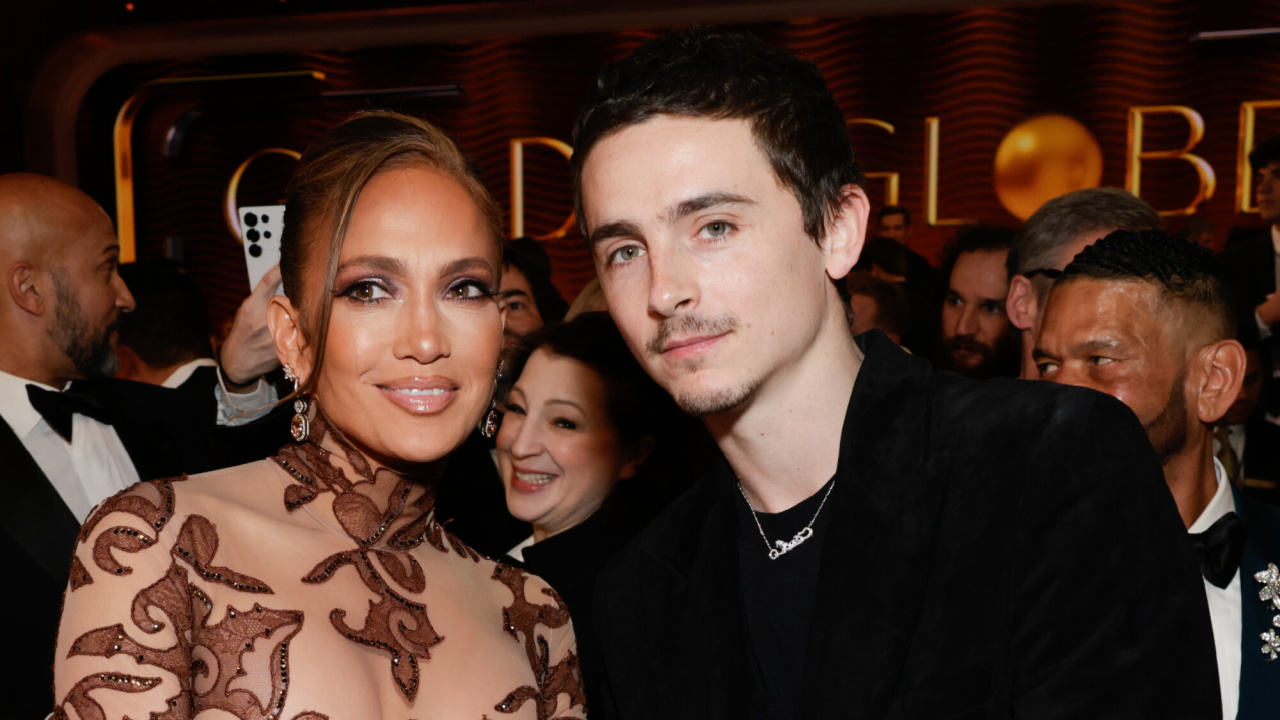 (L to R) Jennifer Lopez and Timothée Chalamet at the 83rd Annual Golden Globes®, airing live from the Beverly Hilton in Beverly Hills, California on Sunday, January 11, 2026 at 8 PM ET/5 PM PT, on CBS and streaming on Paramount+. Photo: Francis Specker/CBS ©2026 CBS Broadcasting, Inc. All Rights Reserved.