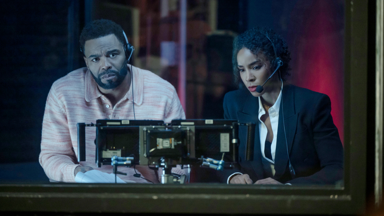 (L to R) Cliff “Method Man” Smith and Kelly Rowland in 'Relationship Goals'. Credit: Amanda Matlovich/Prime. Copyright: © Amazon Content Services LLC.