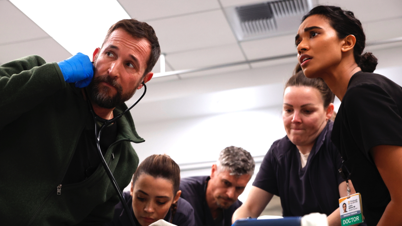 (L to R): Noah Wyle, Irene Choi, Fiona Dourif in ‘The Pitt’ Season 2. Photo: Warrick Page/HBO Max.