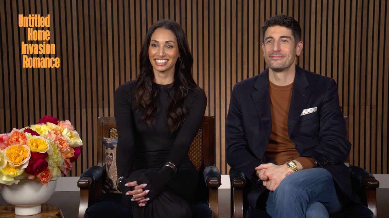 (L to R) Jason Biggs and Meaghan Rath star in 'Untitled Home Invasion Romance'. 