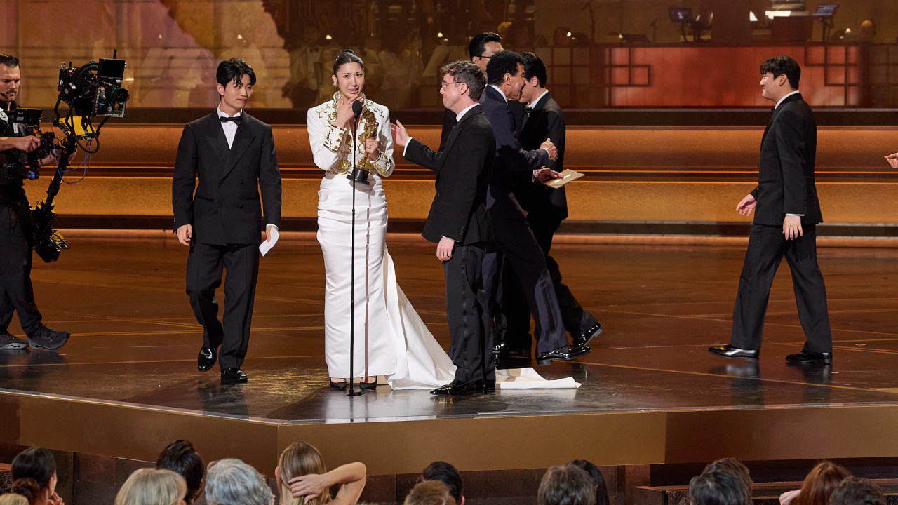 (L to R) Yuhan, EJAE, ZHUN, Mark Sonnenblick, NHD and 24 accept the Oscar® for Original Song during the 98th Oscars® at the Dolby® Theatre at Ovation Hollywood on Sunday, March 15, 2026. Credit/Provider: Trae Patton / The Academy. Copyright: ©A.M.P.A.S.