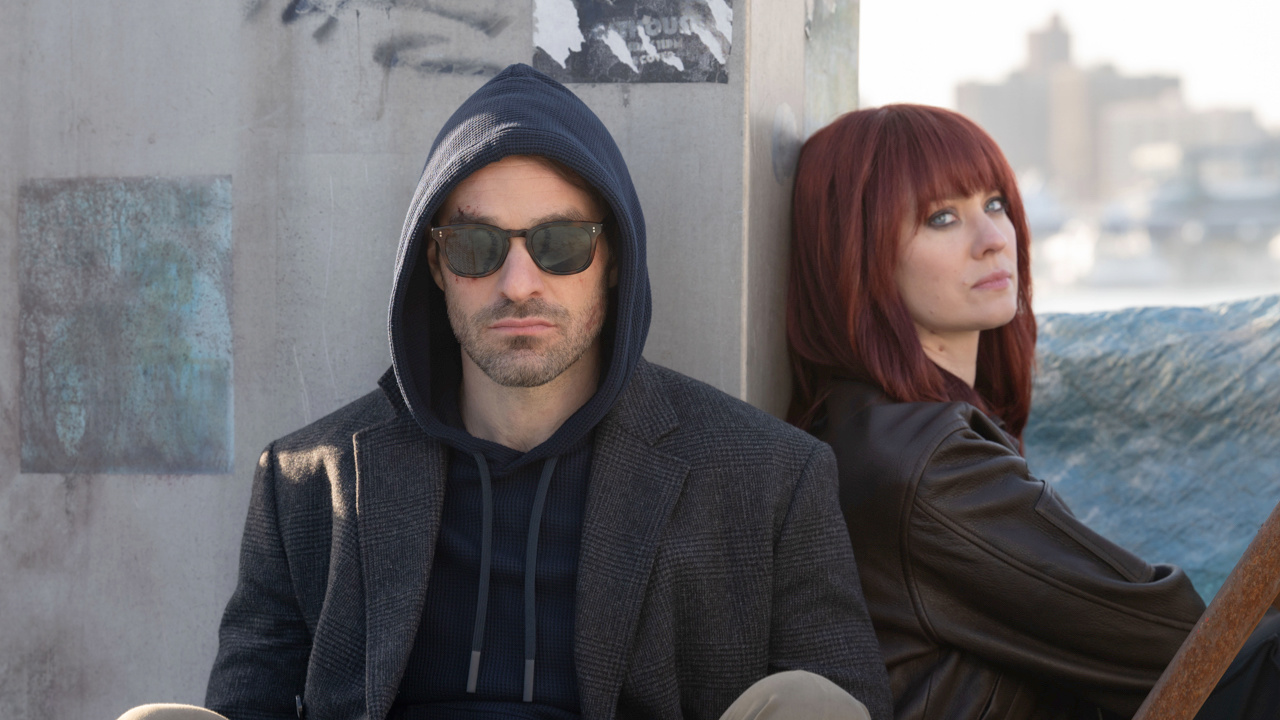 (L to R) Matt Murdock / Daredevil (Charlie Cox) and Karen Page (Deborah Ann Woll) in Marvel Television's ‘Daredevil: Born Again’ Season 2, exclusively on Disney+. Photo by Jojo Whilden. © 2025 MARVEL.