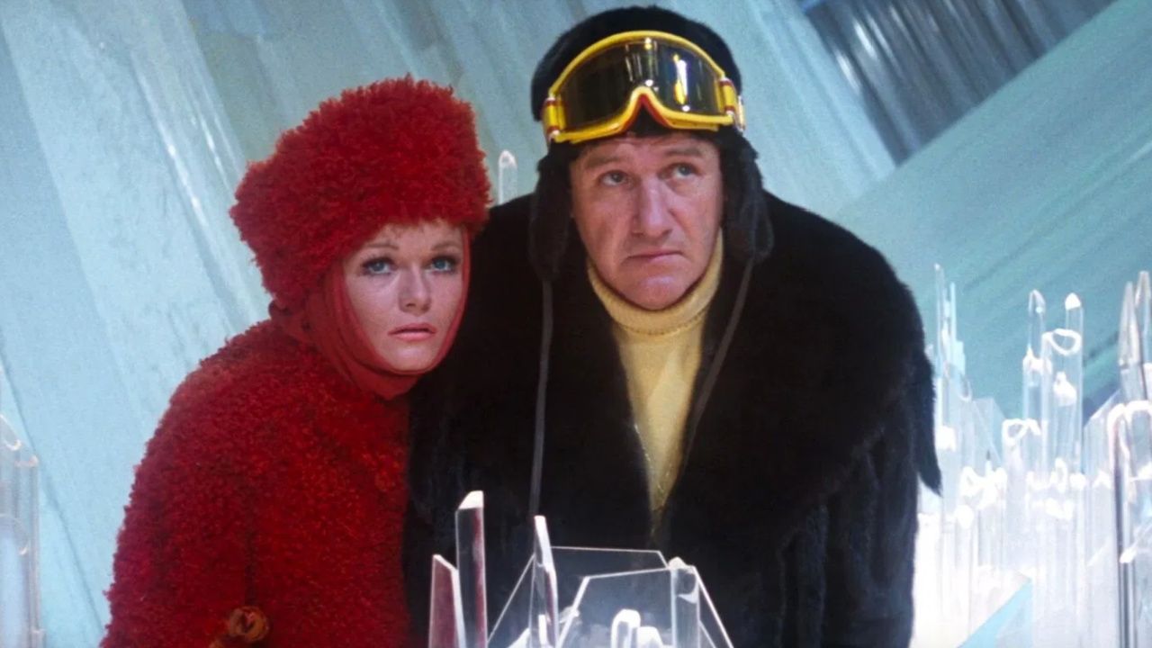 (L to R) Valerie Perrine and Gene Hackman in 'Superman II'. Photo: Warner Bros.