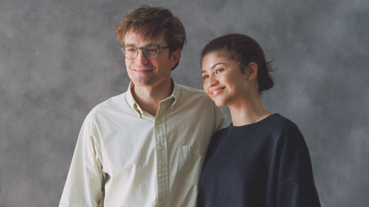 (L to R) Robert Pattinson and Zendaya in 'The Drama'. Photo: A24.