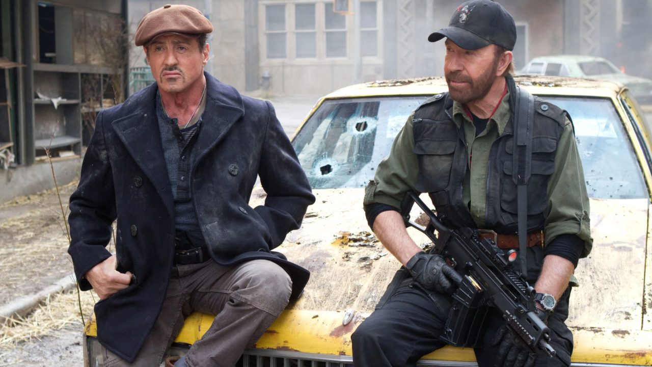 (L to R) Sylvester Stallone and Chuck Norris in 'The Expendables 2'. Photo: Lionsgate.