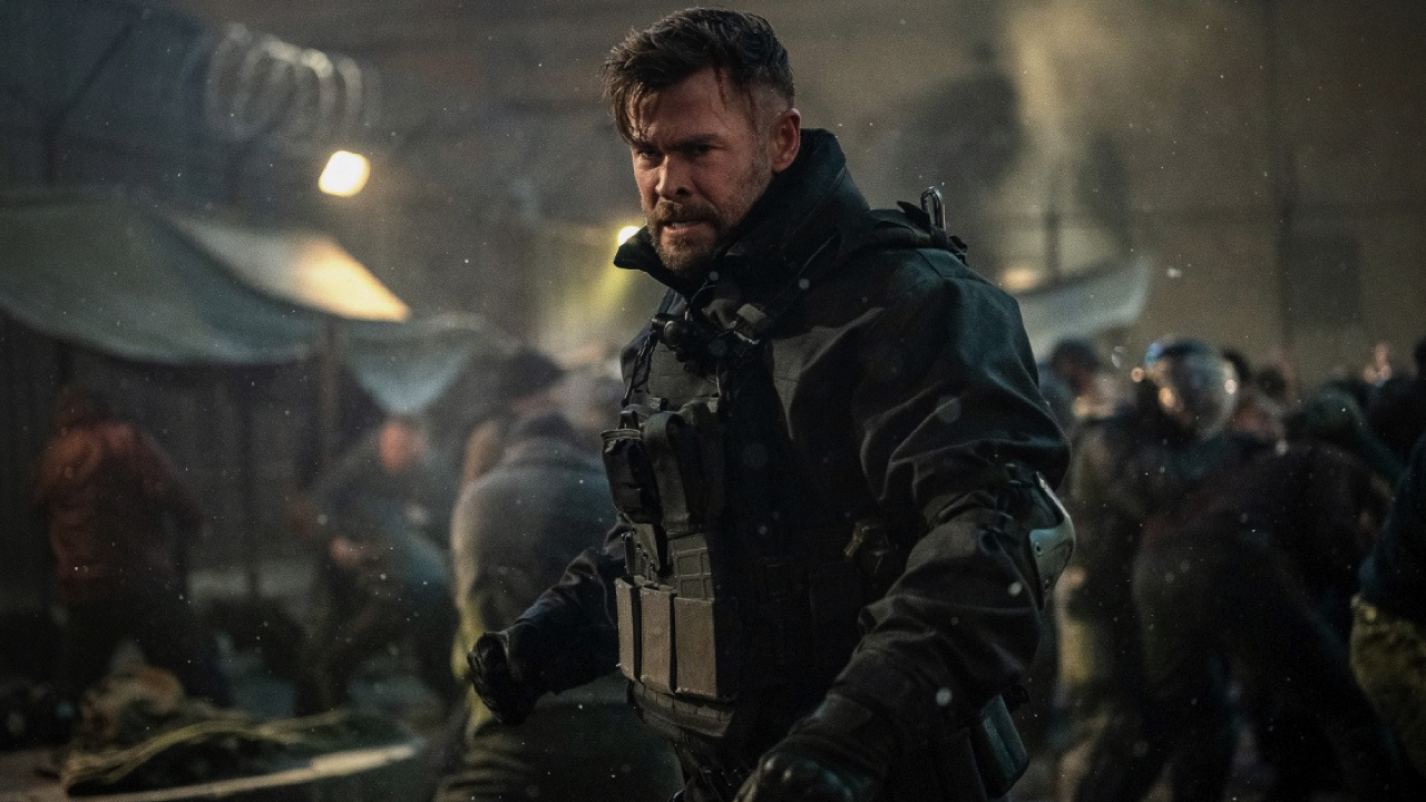 Chris Hemsworth as Tyler Rake in 'Extraction 2.' Photo: Jasin Boland/Netflix © 2023.