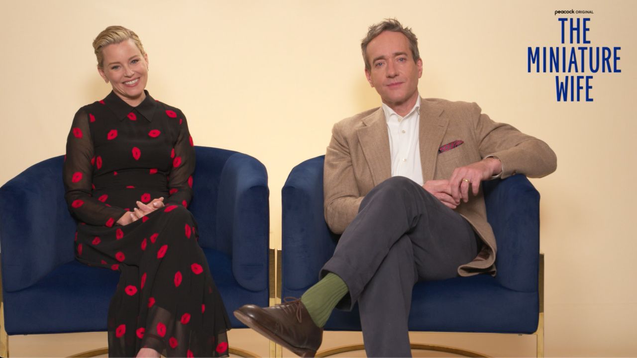 (L to R) Elizabeth Banks and Matthew Macfadyen star in 'The Miniature Wife'.